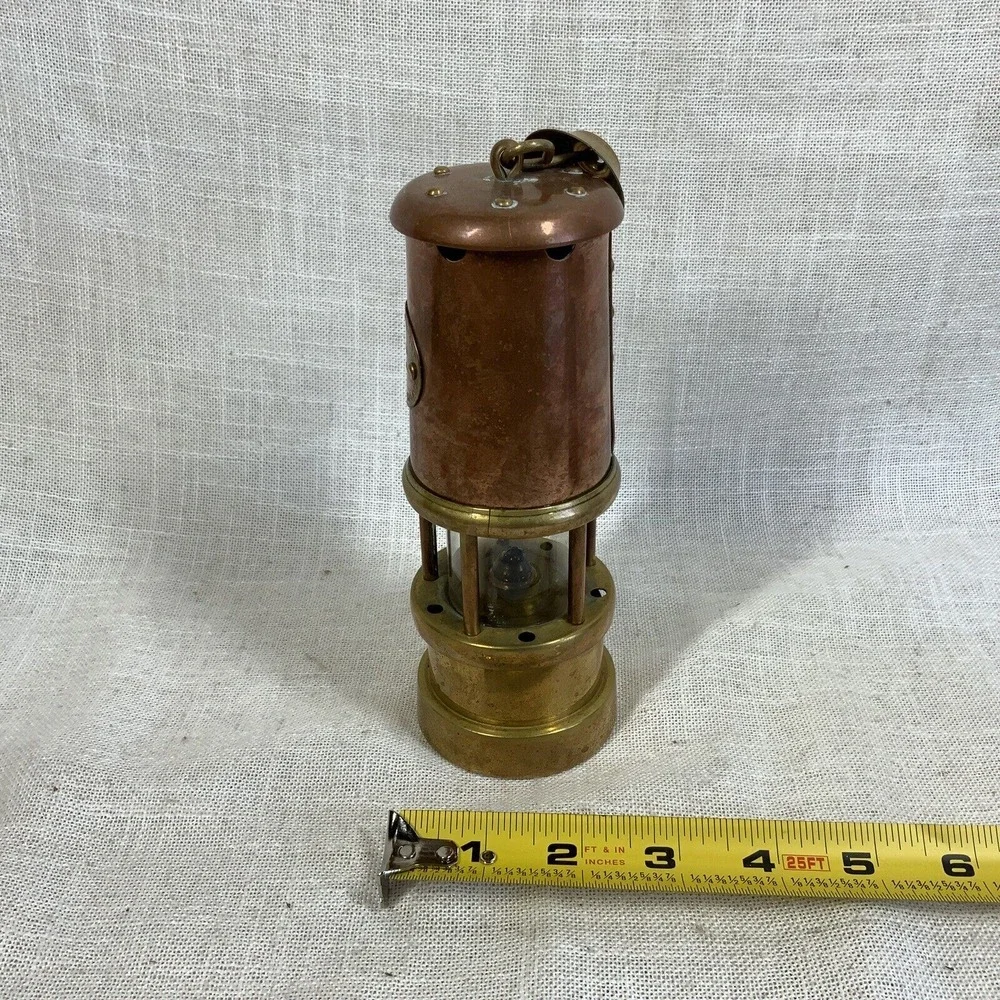Vintage Hockley Lamp and Limelight Company Brass & Copper Miners Paraffin Lamp‎